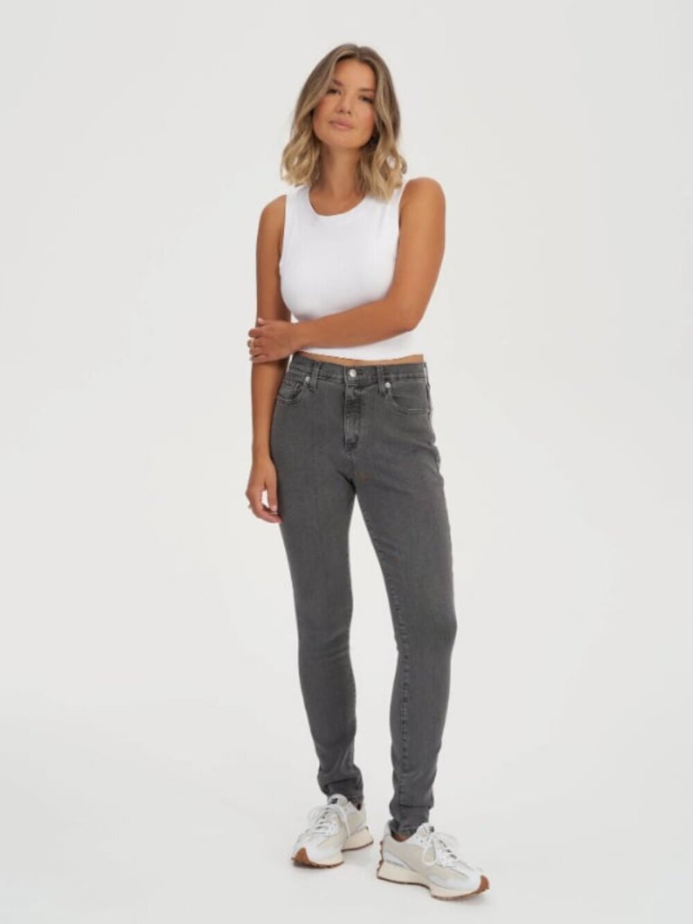 Yoga Jeans Rachel Skinny Jeans in Washed Black - Made in Canada